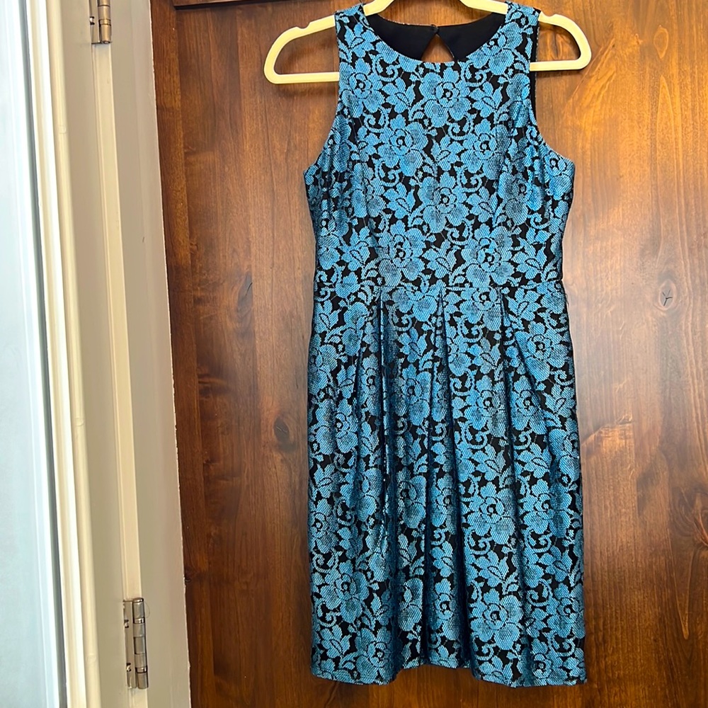 Eliza J dress, size 4P, sleeveless , hardly worn